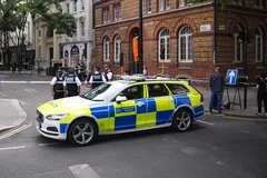 В центре Лондона женщина ранила холодным оружием четырех прохожих: все подробности