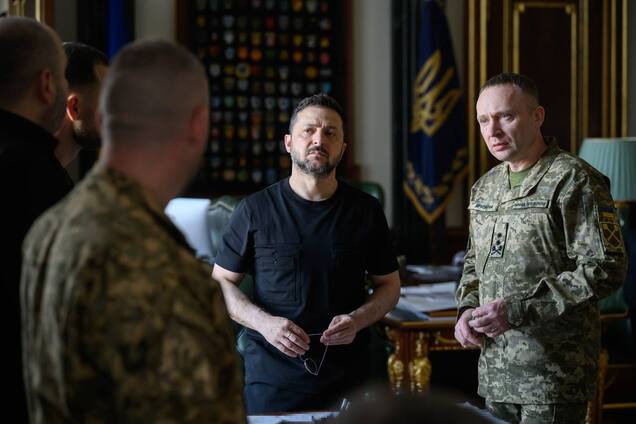 Одне з ключових питань – ППО: Зеленський провів нараду з військовими і анонсував низку заходів
