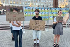 'Сделано только половину': в городах Украины 21-й день подряд проходят массовые митинги с требованием вернуть Федорова в Минобороны. Фото и видео