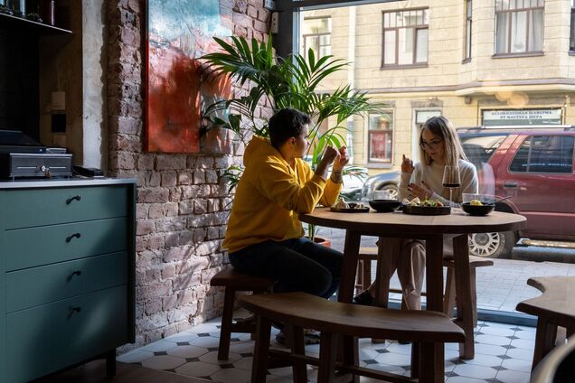 Як туристів обманюють у ресторанах: 5 хитрощів, які треба знати