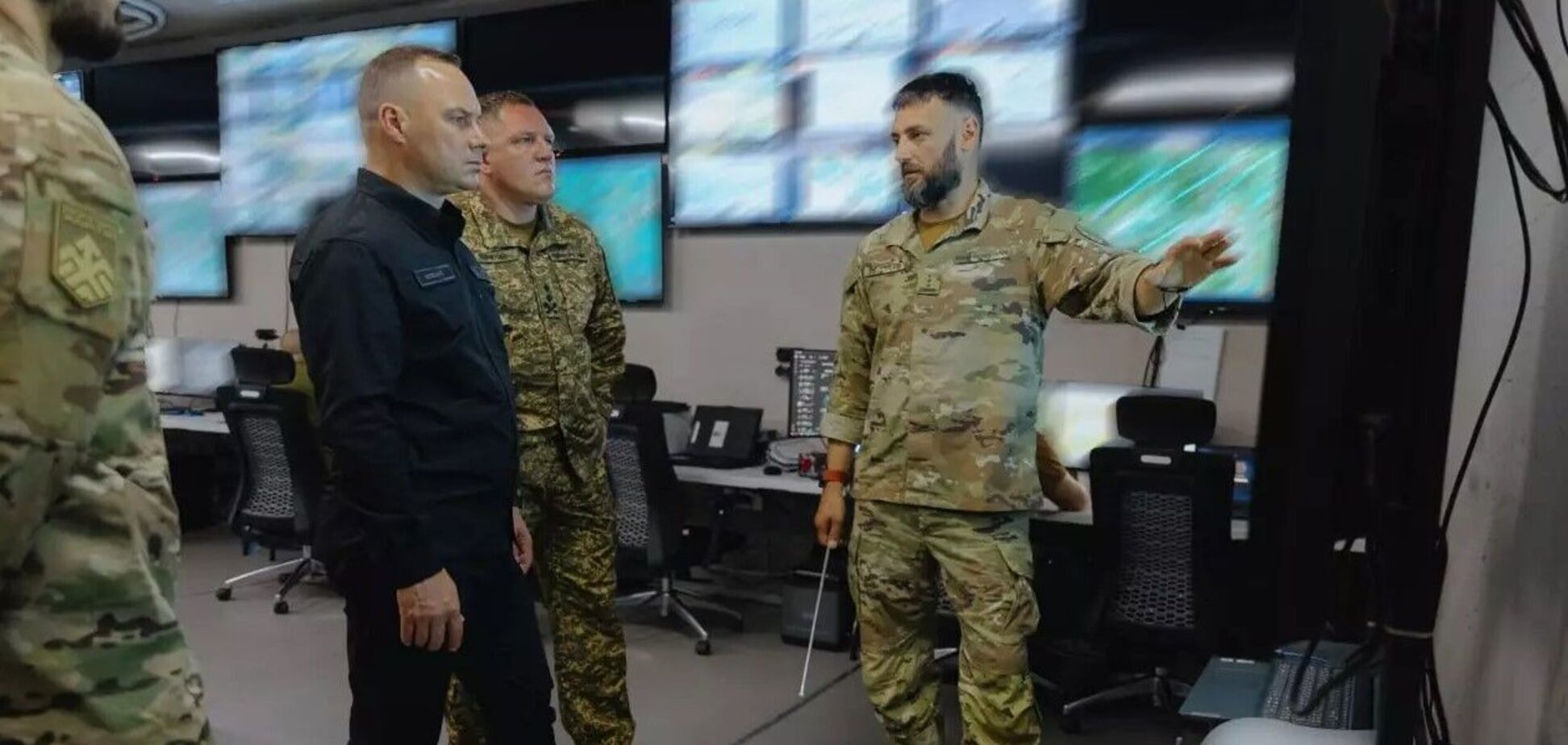 Выговский совершил первую поездку в качестве министра в Харьковскую область
