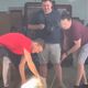 В Ивано-Франковске сотрудники 'Новой почты' прогнали собаку шваброй в жару: как их наказали. Видео