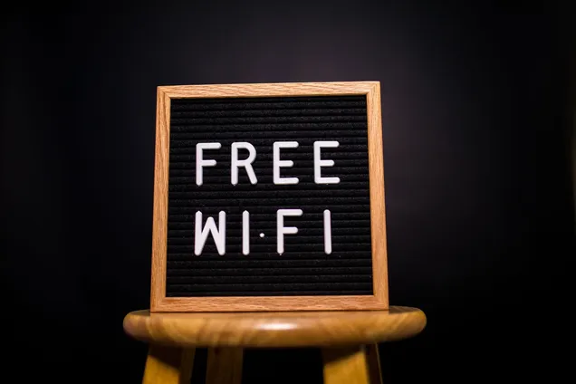 Как пользоваться Wi-Fi в любом аэропорту мира без дополнительной платы: об этом мало кто знает