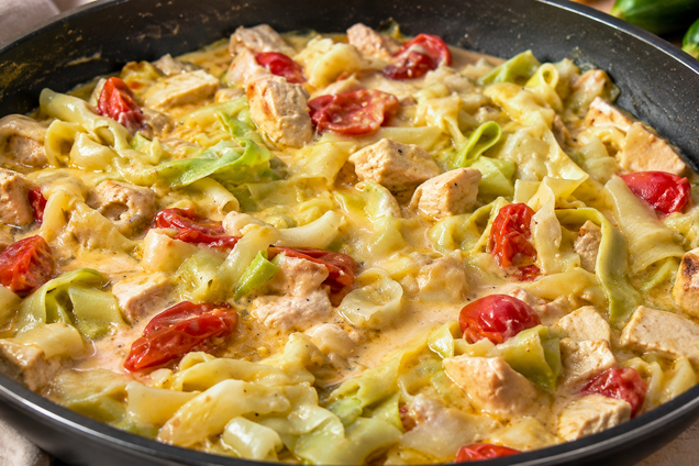 Трендовая паста из кабачков: вы приготовите вкусное летнее блюдо за считанные минуты