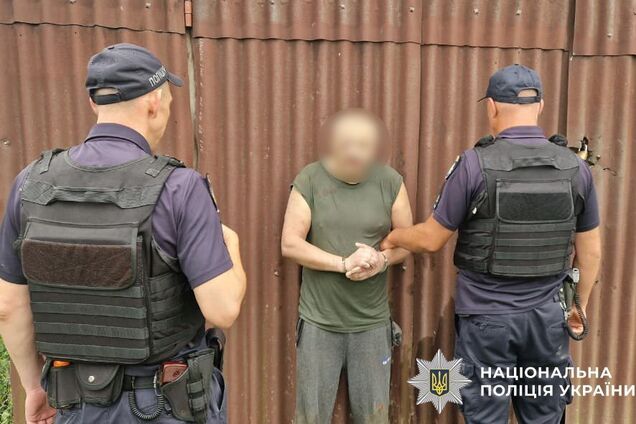 На Буковине задержали мужчину, который ранил двух полицейских и 11 дней скрывался в лесу. Фото