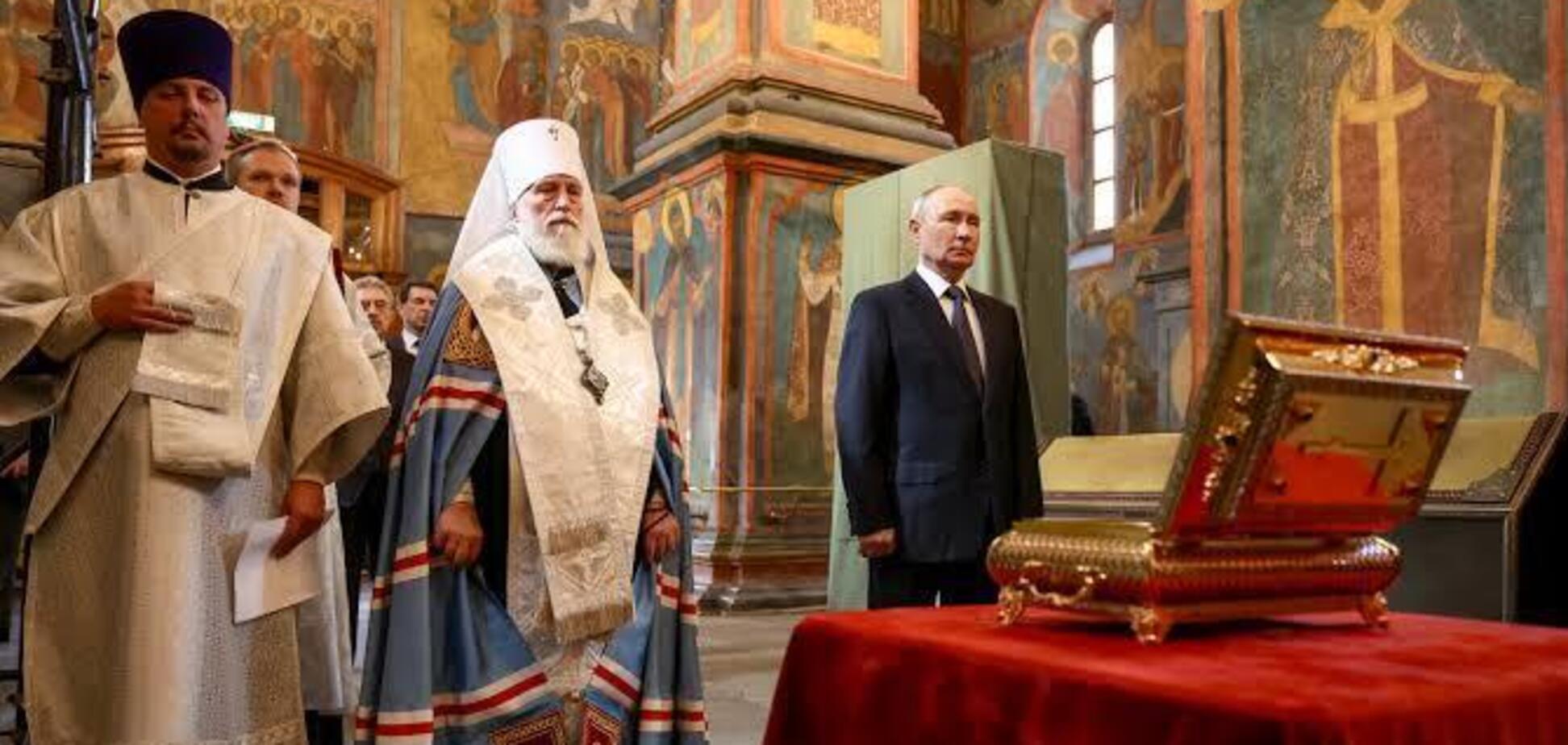 Володимир Путін поряд з останками Дмитра Донського. Москва, Росія, 6 вересня 2026 року