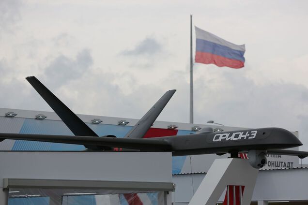 Северокорейцы работают на производстве дронов