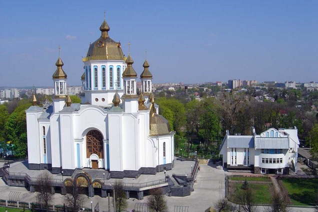Яким було Рівне у 80-х: архівні фото міста