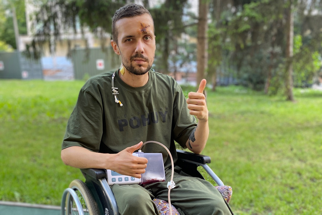 'Бажання жити далі': історія військового Івана Войнова увійшла до Музею 'Голоси Мирних' Фонду Ріната Ахметова