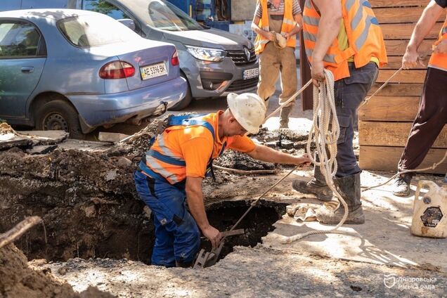 Гаряча лінія 1530 та 'єДніпро': у Дніпрі працюють два цілодобові канали для звернень мешканців