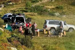 Джиперы устроили драки с туристами у озера Апшинец в Карпатах: им грозит 7 лет тюрьмы. Фото