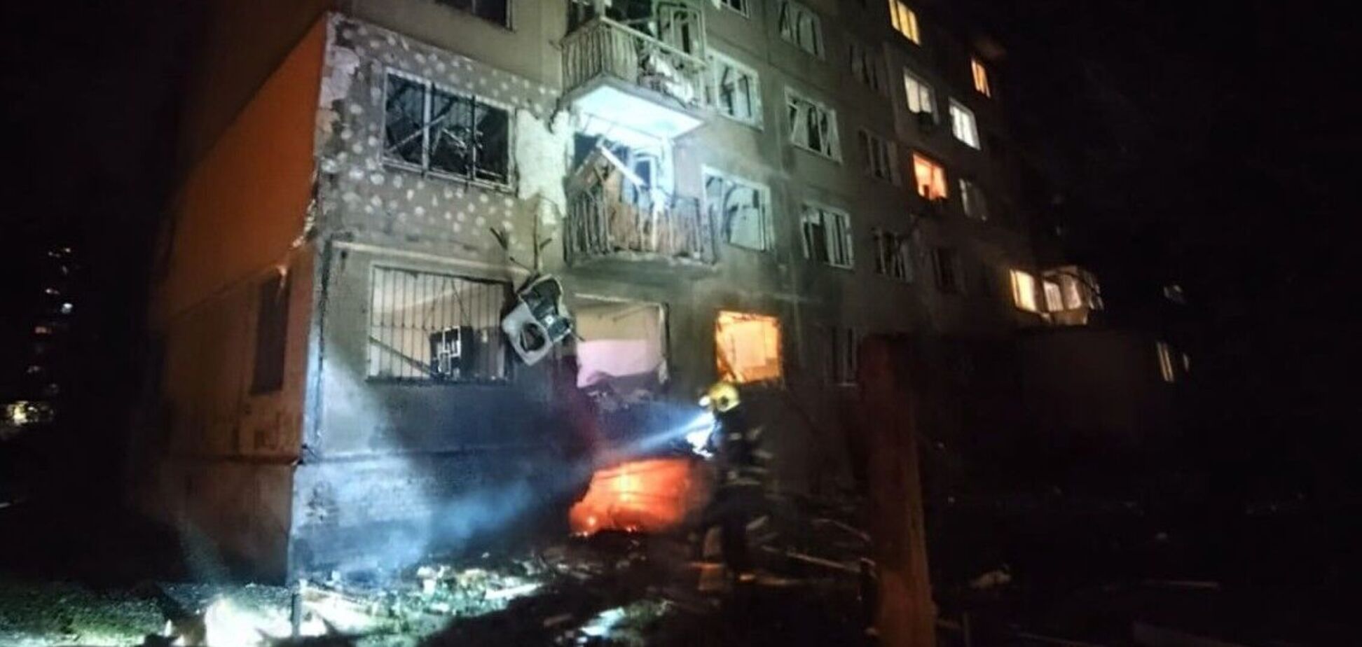 Росія атакувала Київ, є наслідки у двох районах: постраждали четверо людей. Фото та відео