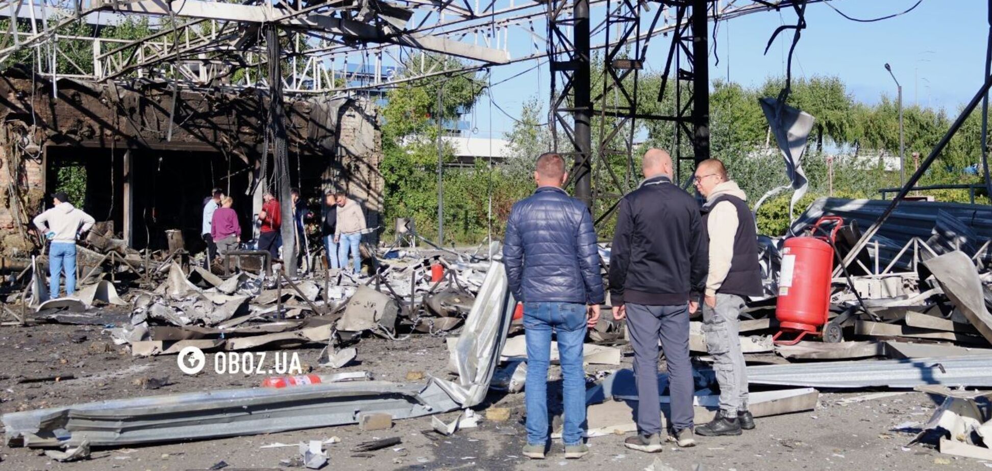 Россия атаковала АЗС в Голосеевском районе Киева