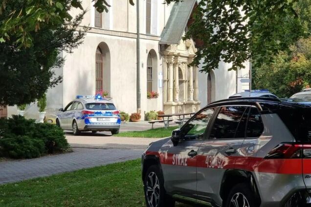 Ему грозит пожизненное заключение: в Польше будут судить украинца, который с ножом напал на монастырь и убил священника