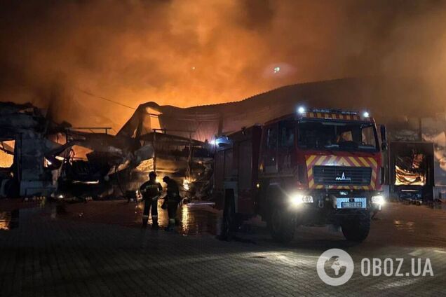 Ворог влучив дроном у багатоповерхівку, є постраждалі: наслідки удару РФ по Київщині. Фото, відео