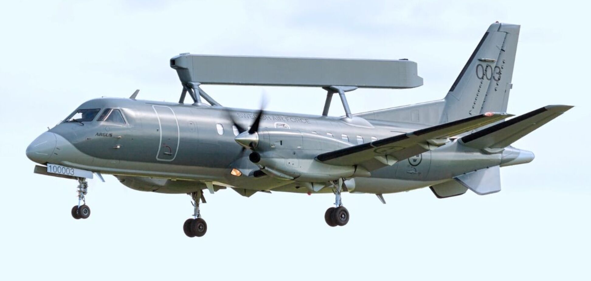 Шведські літаки ДРЛВ ASC 890 заступили на бойове чергування в Україні: в Міноборони розповіли подробиці