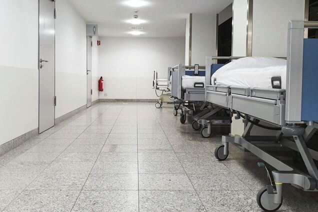 В Херсоне в результате вражеского обстрела погиб 24-летний парень: медики боролись до последнего