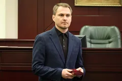 'Это политическое решение': Кравченко подал заявление об отставке с поста генерального прокурора