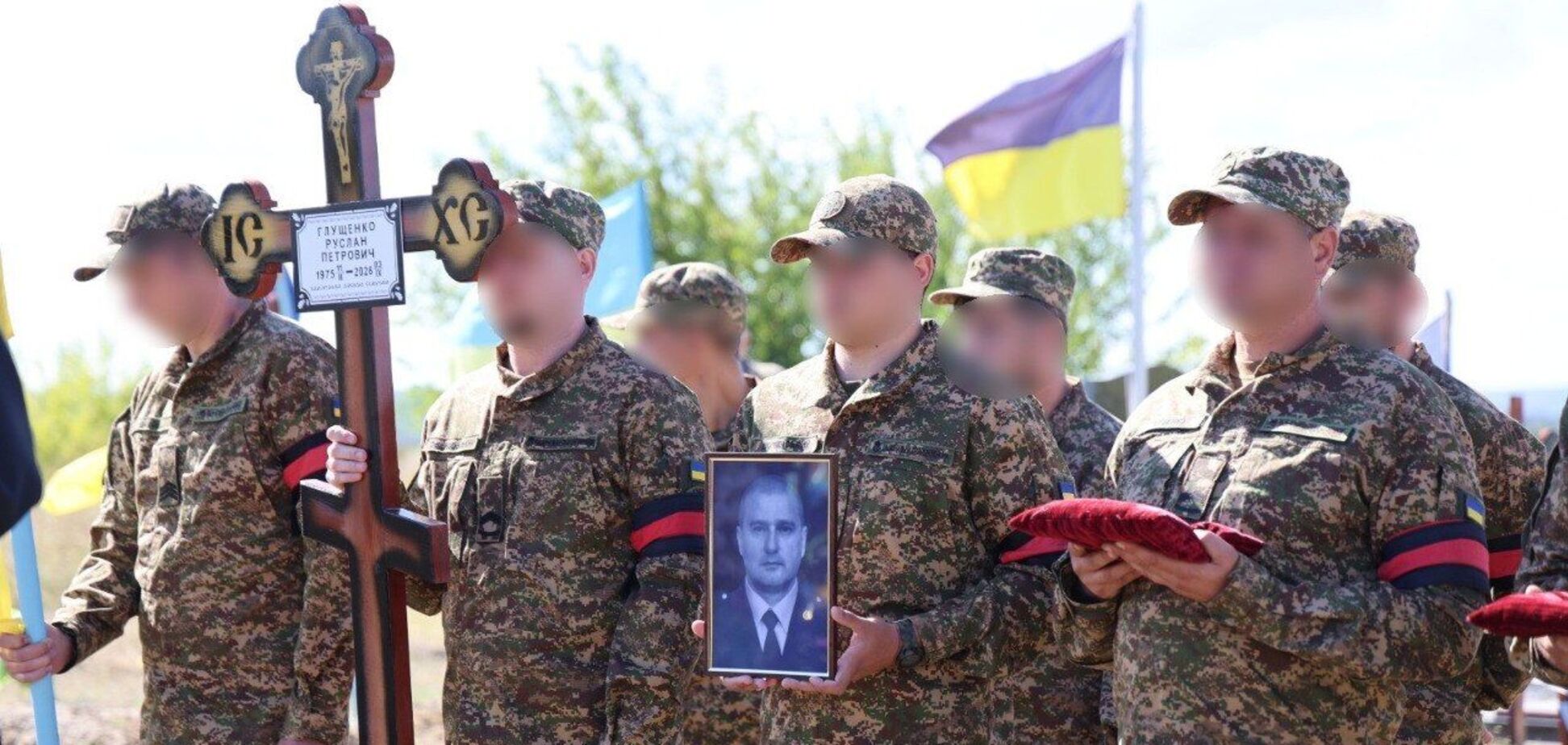 Загинув на Донеччині: на Кіровоградщині попрощалися із майором Русланом Глущенком. Фото