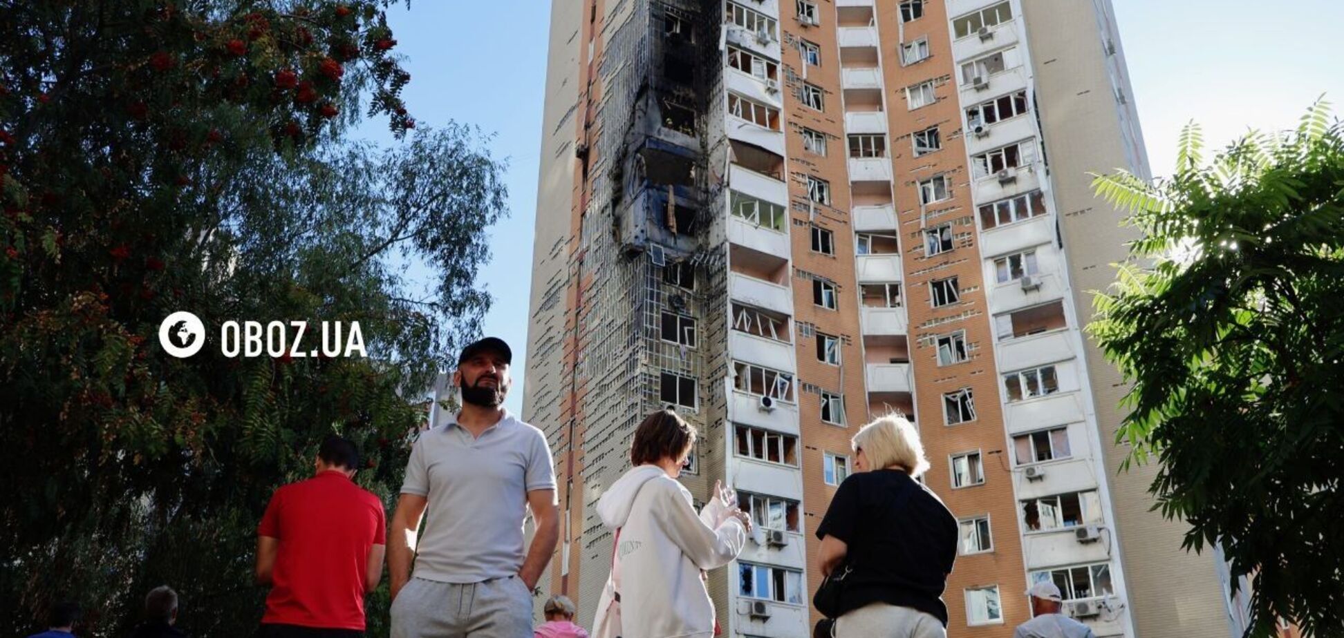 Дрон попал в многоэтажный дом