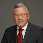 Анатолий Гриценко