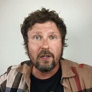 Анатолий Шарий