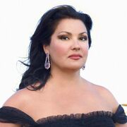 Анна Нетребко