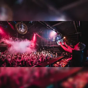 Відомі хіти в танцювальній обробці